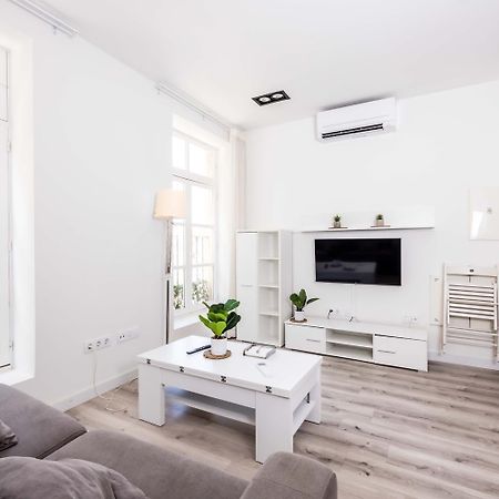 Apartamentos Turisticos Gran Via By Cartagenaspain Eksteriør billede