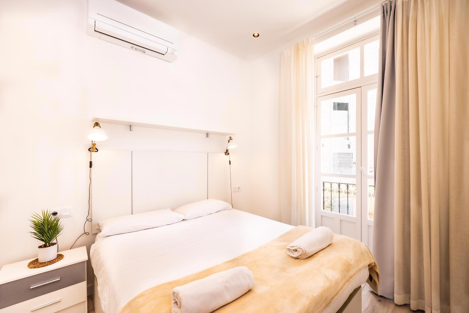 Apartamentos Turisticos Gran Via By Cartagenaspain Eksteriør billede