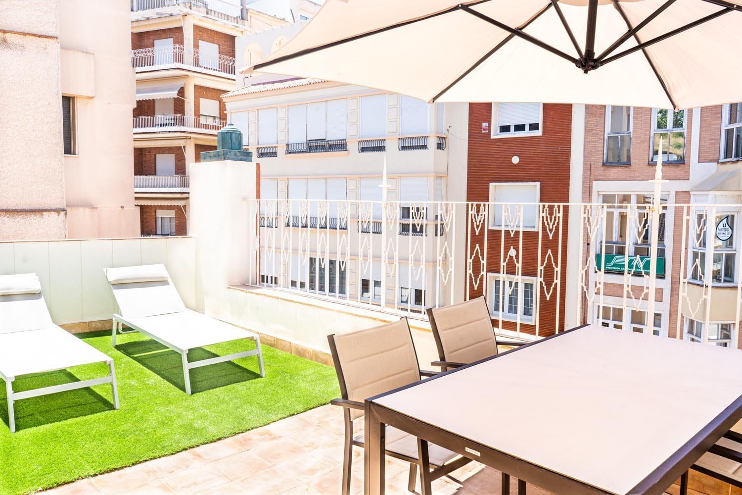 Apartamentos Turisticos Gran Via By Cartagenaspain Eksteriør billede